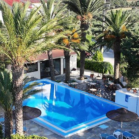 Oasis Apartments & Rooms Плакиас Экстерьер фото