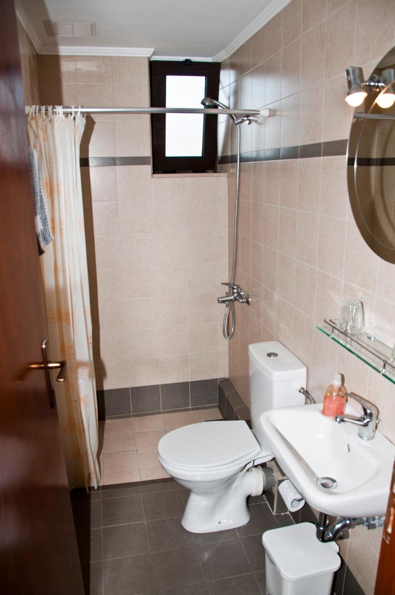 Oasis Apartments & Rooms Плакиас Экстерьер фото