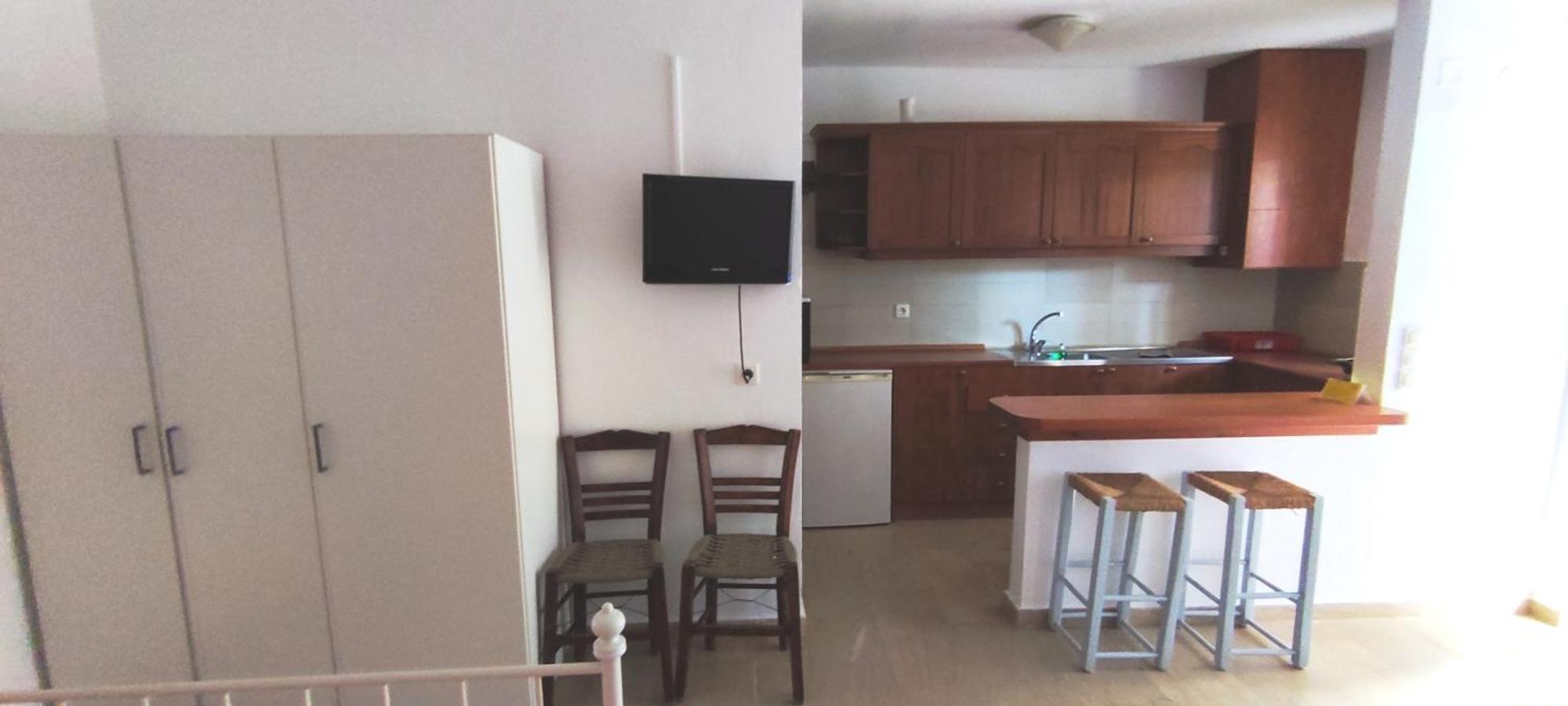 Oasis Apartments & Rooms Плакиас Экстерьер фото