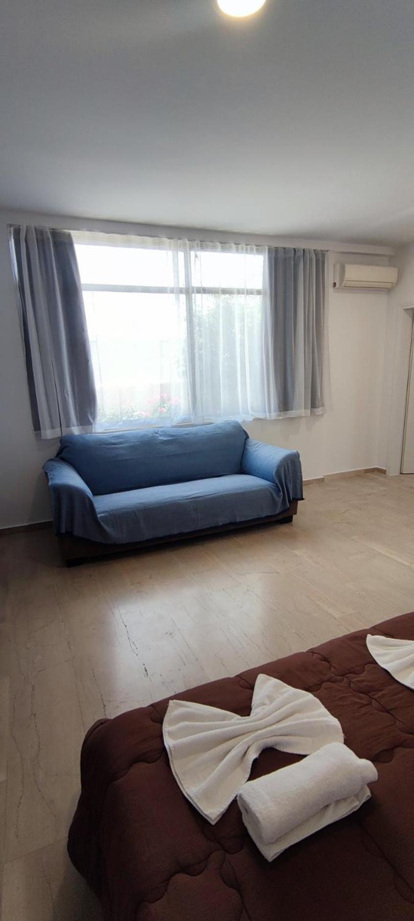Oasis Apartments & Rooms Плакиас Экстерьер фото